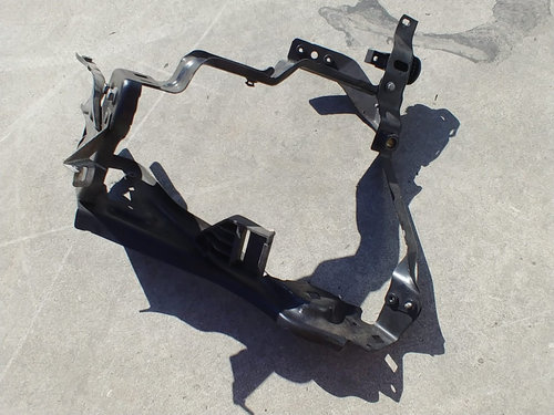 Suport far stanga mercedes c-class w204 pp204620589