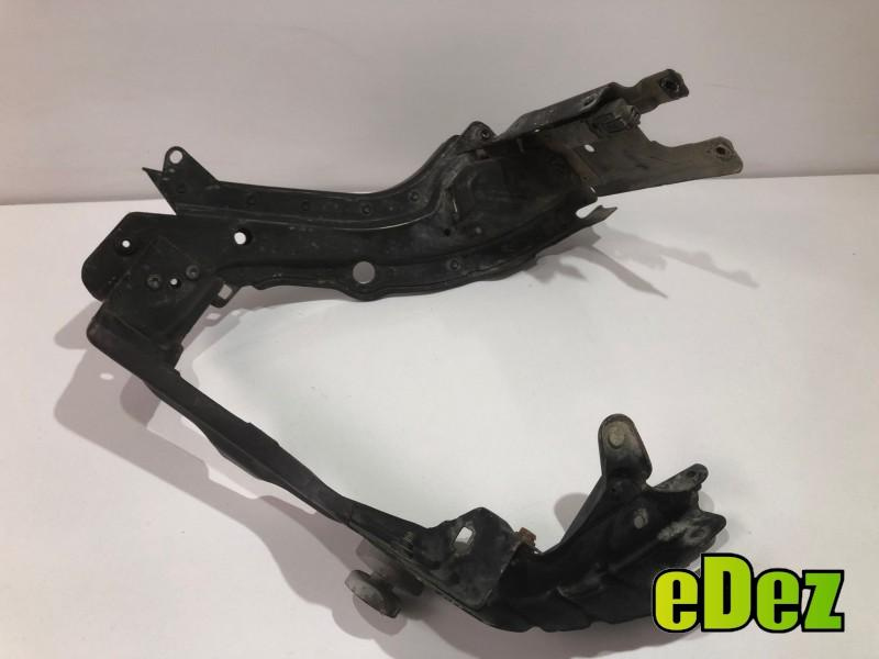 Suport far stanga Mercedes E-Class (2002-2008) [W211] a1298172820