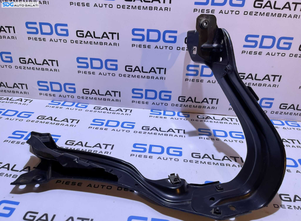 Suport Far Stanga Mercedes W203 Clasa C Class 2001 - 2007
