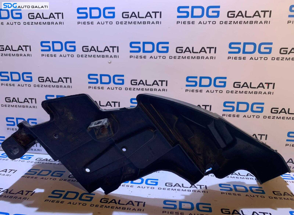 Suport Far Stanga Renault Megane 3 2008 - 2016 Cod 622230005R 622230005