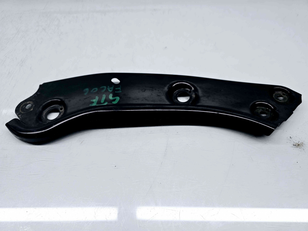 Suport far stanga Volkswagen Caddy IV Van (SAA, SAH) [Fabr 2015-2024] 1T0805931A