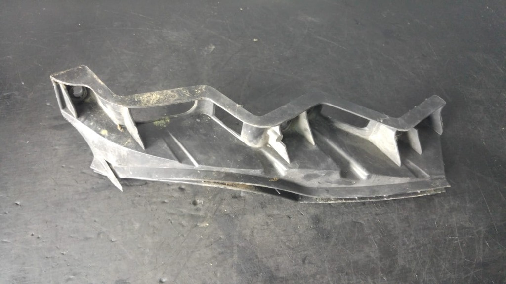 Suport far stanga vw passat b6 3c 3c0807889
