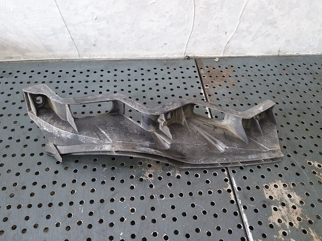 Suport far stanga vw passat b6 berlina 3c0807889