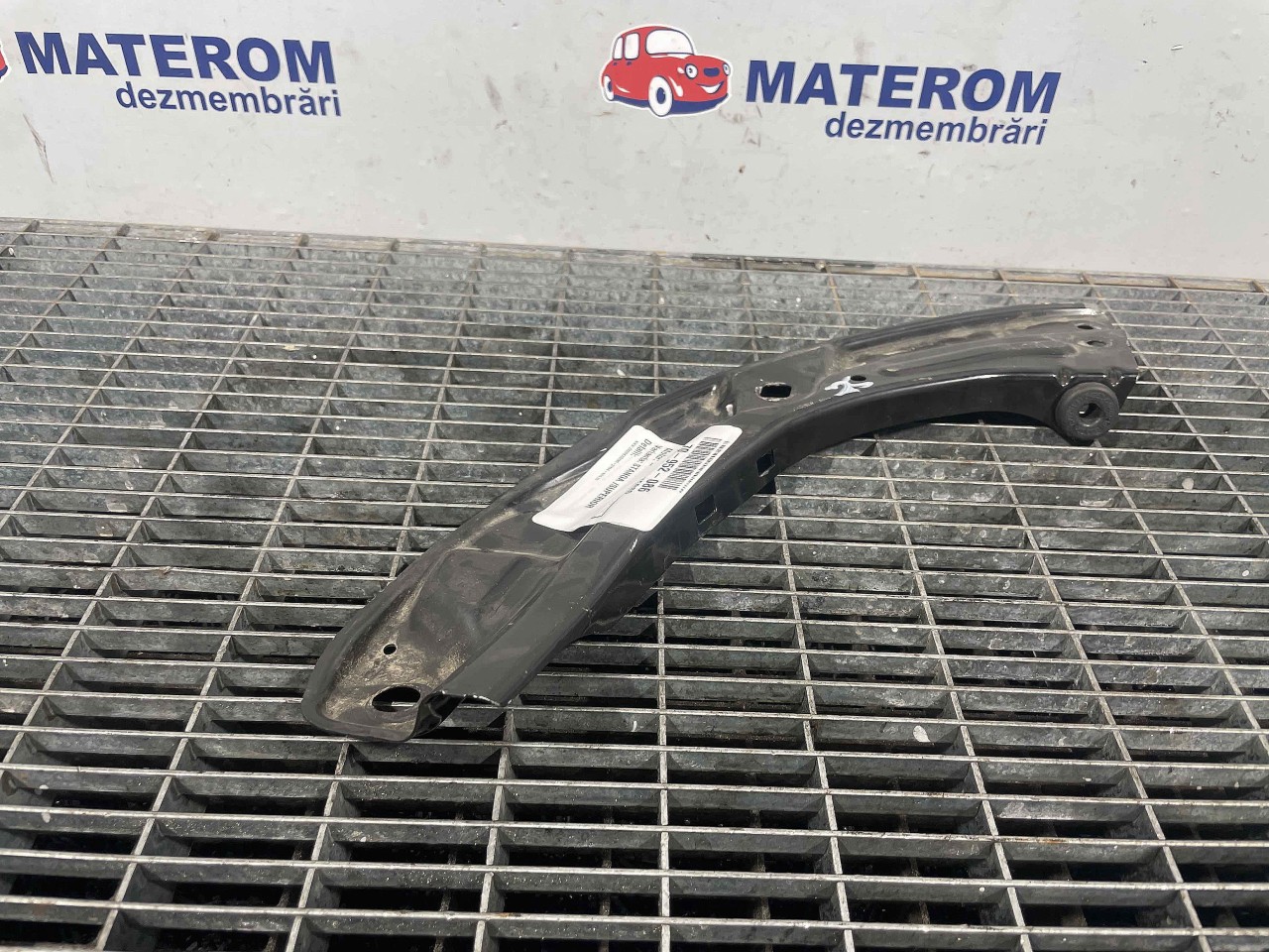 SUPORT FAR TOYOTA VERSO VERSO - - (2012 2018)