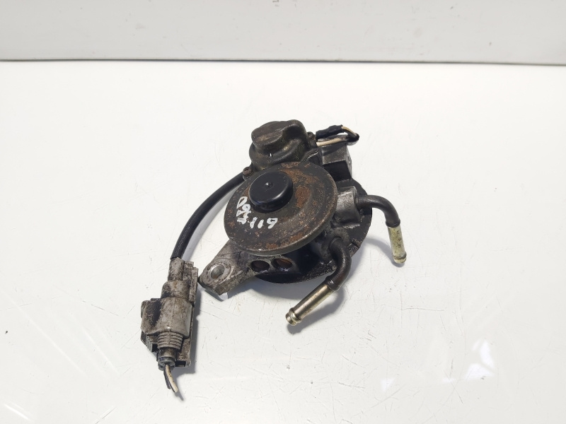 Suport filtru combustibil, Toyota Rav 4 II (CLA2, XA2, ZCA2, ACA2) (id:611560)