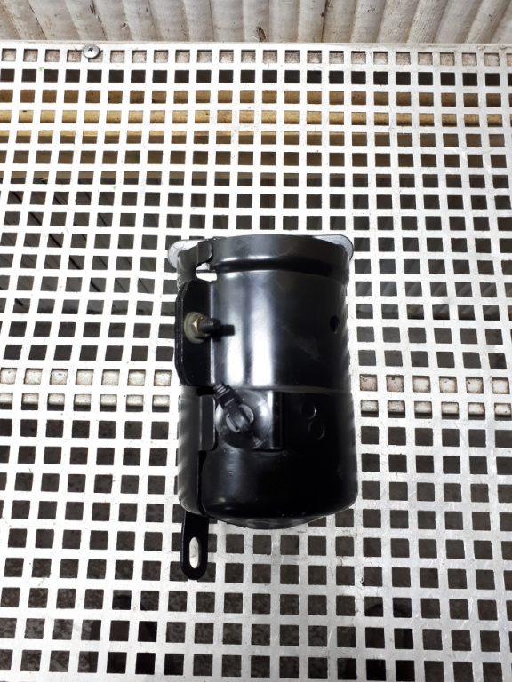 Suport filtru de motorina A4 B7 2.0 TDI BRE 16 Valve 2007 OEM 8E0201987J