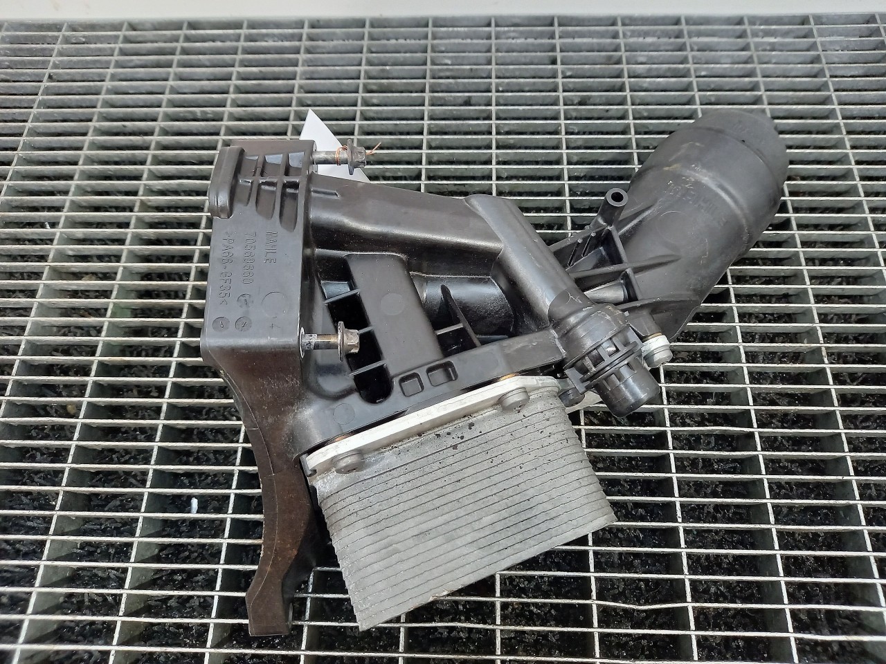 SUPORT FILTRU ULEI BMW SERIA 1 F20 1.5 D - (2015 2019)