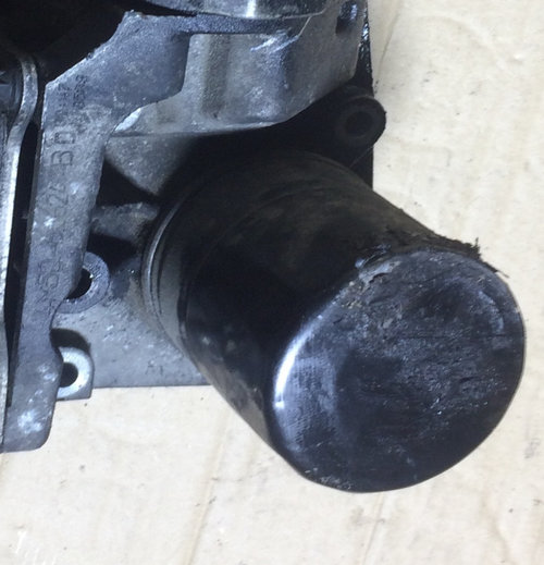 Suport filtru ulei Ford Focus 2 [facelift] [2008 - 2011] wagon 5-usi 1.8 TDCi MT (116 hp) KKDA