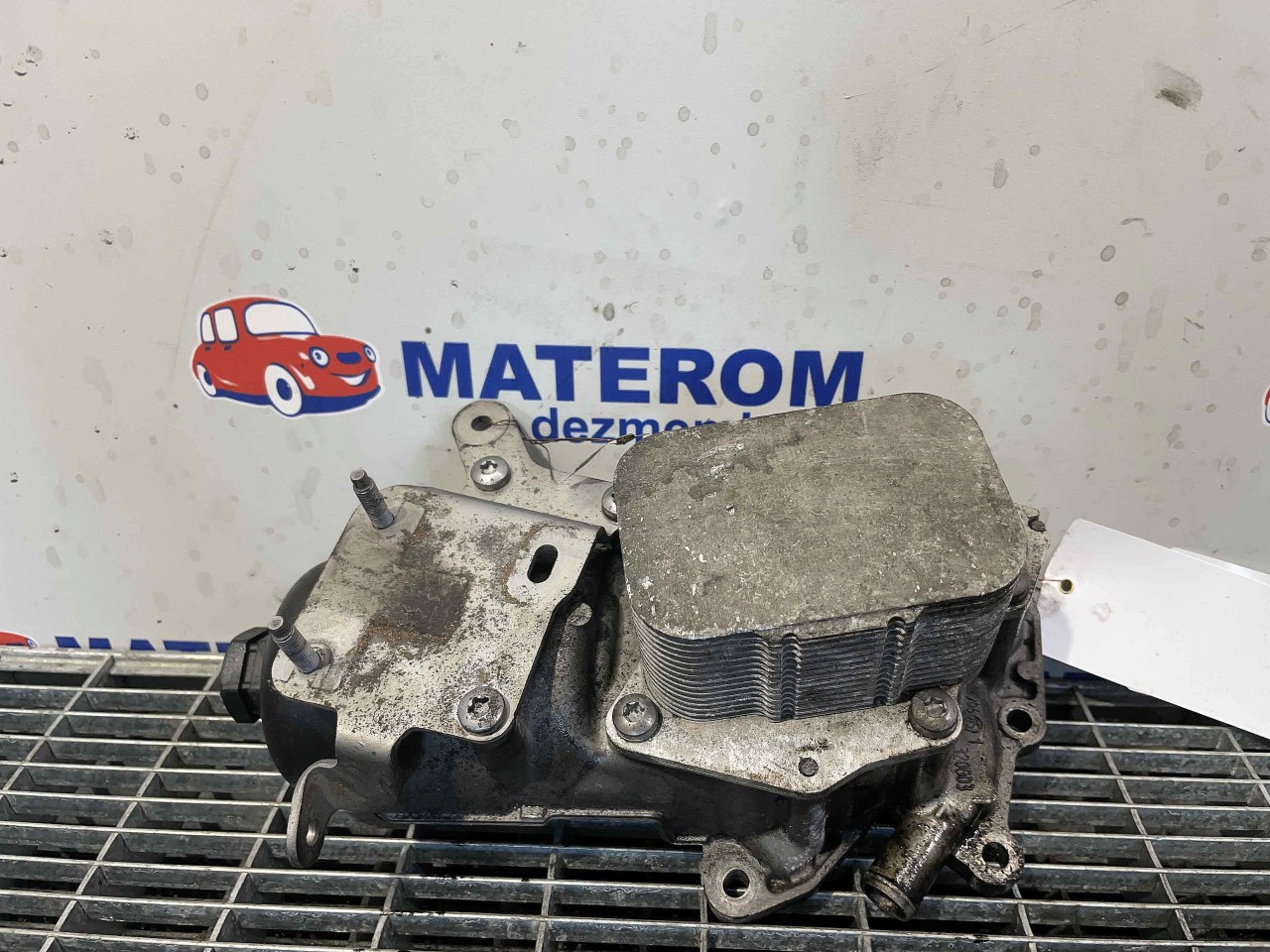 SUPORT FILTRU ULEI PEUGEOT 3008 3008 1.6 HDI - (2008 2013)