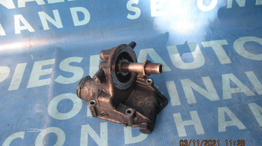 Suport filtru ulei VW Golf 4 2.0i; 06A116417