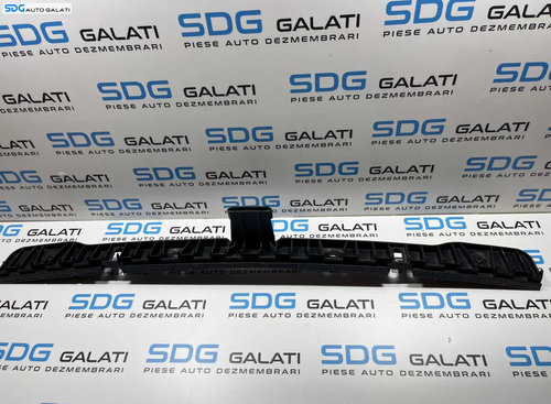 Suport Ghidaj Central pentru Bara Spoiler Spate Volkswagen Golf 5 Hatchback 2004 - 2008 Cod 1K680786...