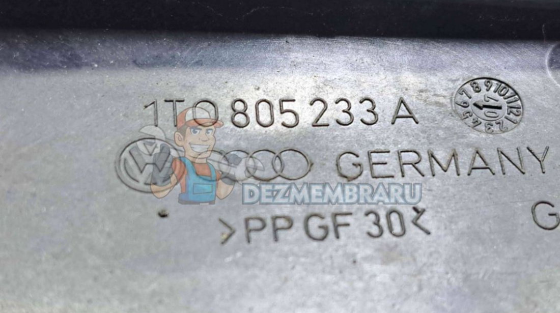 Suport grila stergator parbriz Volkswagen Touran (1T1, 1T2) [Fabr 2003-2010] 1T0805233A