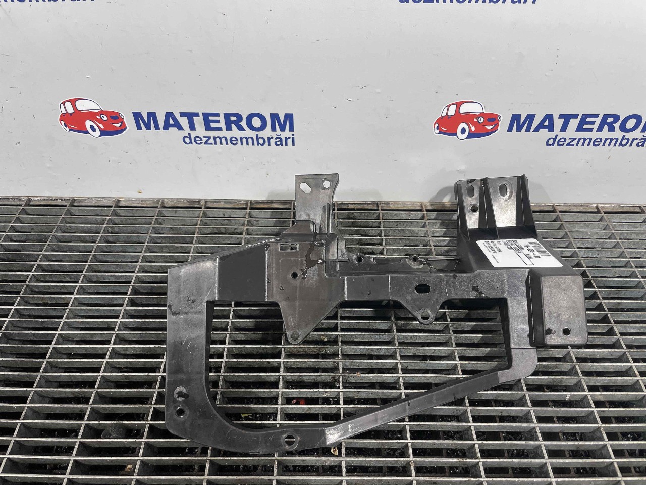 SUPORT HALOGEN SUZUKI VITARA - - (2015 2018)
