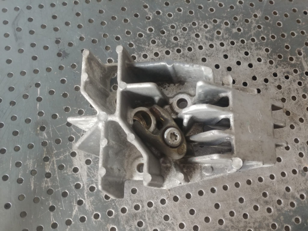 Suport injector dpf 1.5 dci k9k euro 5 nissan juke f15 renault scenic 3 clio 3 megane 3 8200771226