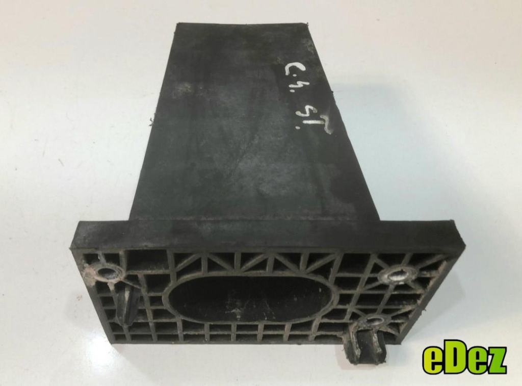 suport intaritura bara stanga fata / cap lonjeron (set) Citroen C4 Picasso (2006->) [UD_] 9658842580