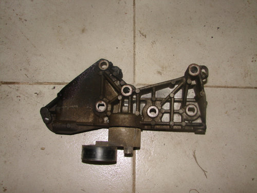 Suport intinzator si alternator Renault Clio 2 [1998 - 2005] Symbol Sedan II (BB0/1/2_ CB0/1/2_)