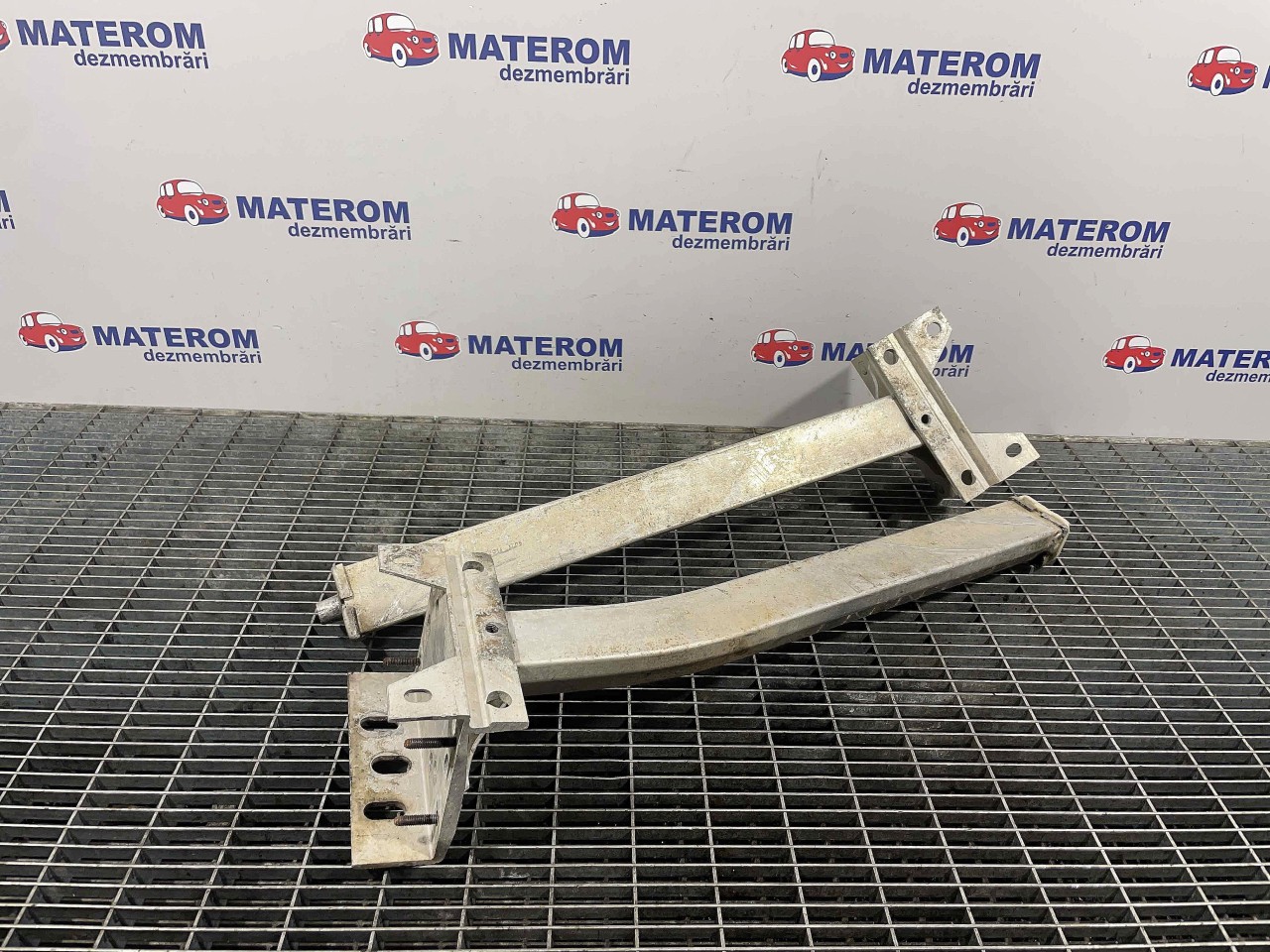 SUPORT JUG MOTOR CITROEN C4 GRAND PICASSO - - (2014 2020)