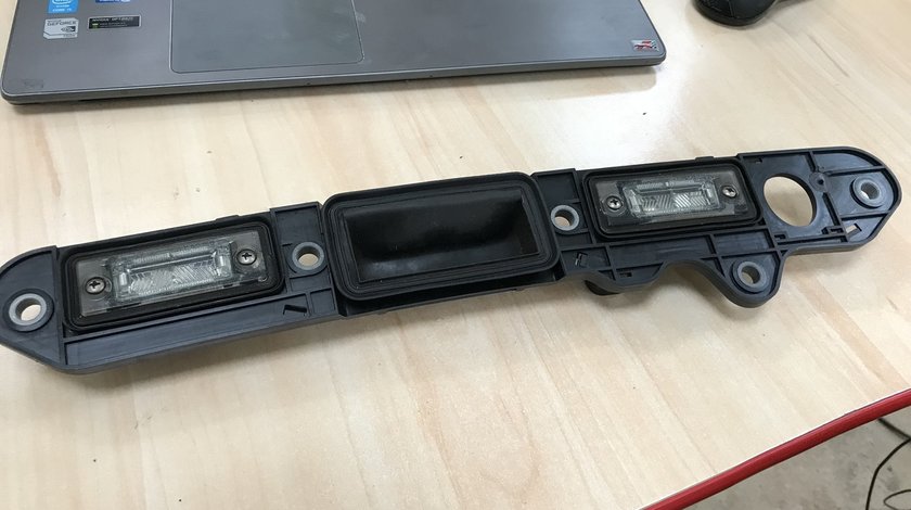 Suport lampi numar spate Vw Golf 5 Plus 2005 2006 2007 2008 2009