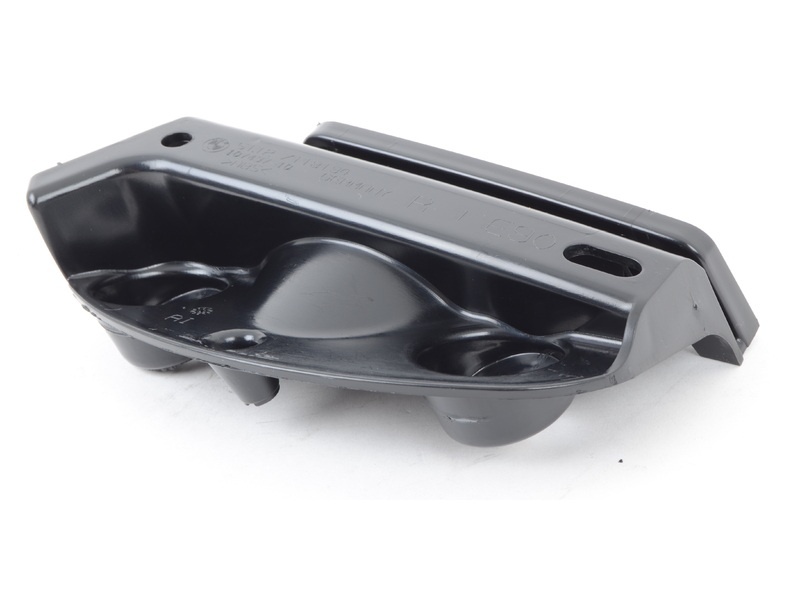 Suport lat. plastic bara spate dreapta BMW Seria 3 E90/91 Sedan 08/12