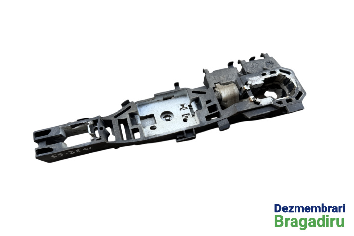 Suport maner deschidere din exterior usa spate stanga Renault Megane 2 [facelift] [2006 - 2012] Hatchback 5-usi 1.5 dCi MT (86 hp)