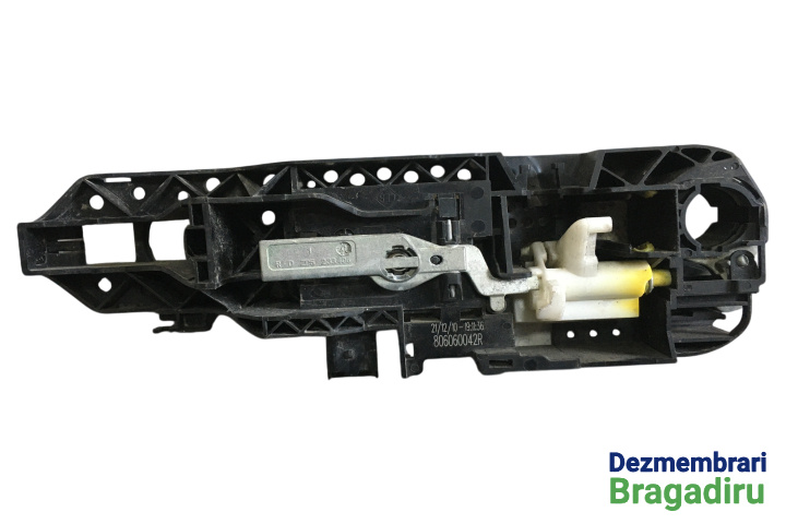 Suport maner deschidere din exterior usa spate dreapta Cod: 806060042R 806060042R Renault Megane 3 [2008 - 2014] wagon 5-usi 1.9 dCi MT (130 hp) EURO 5