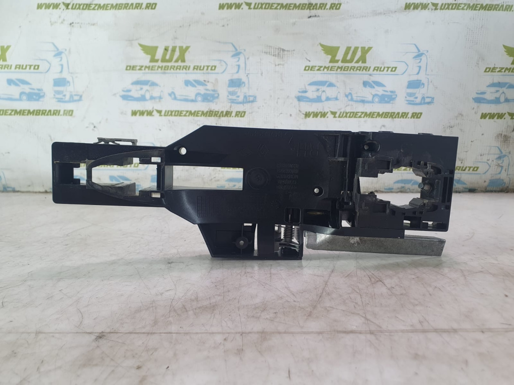 Suport maner dreapta fata 806060294R Renault Kadjar [2015 - 2018] 1.6 dci R9M414