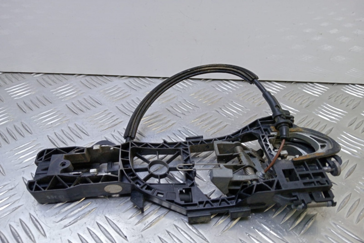 Suport maner dreapta fata /spate 3C0837886E Volkswagen VW Passat B6 [2005 - 2010]