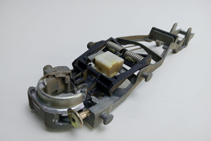Suport maner exterior 1K0837885 Volkswagen VW Golf 5 [2003 - 2009]
