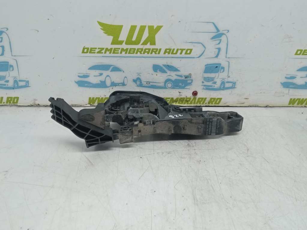 Suport maner exterior a1697600434 Mercedes-Benz B-Class W245 [2005 - 2008] 2.0 benzina om266.960