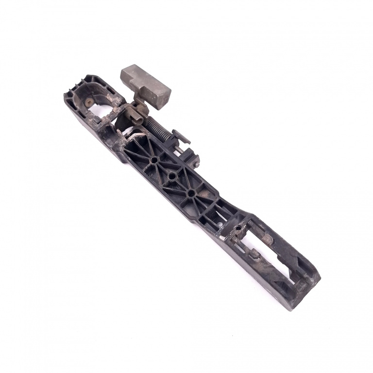 Suport Maner Exterior Dreapta Fata Renault Laguna 2 2001-2007 8200004747