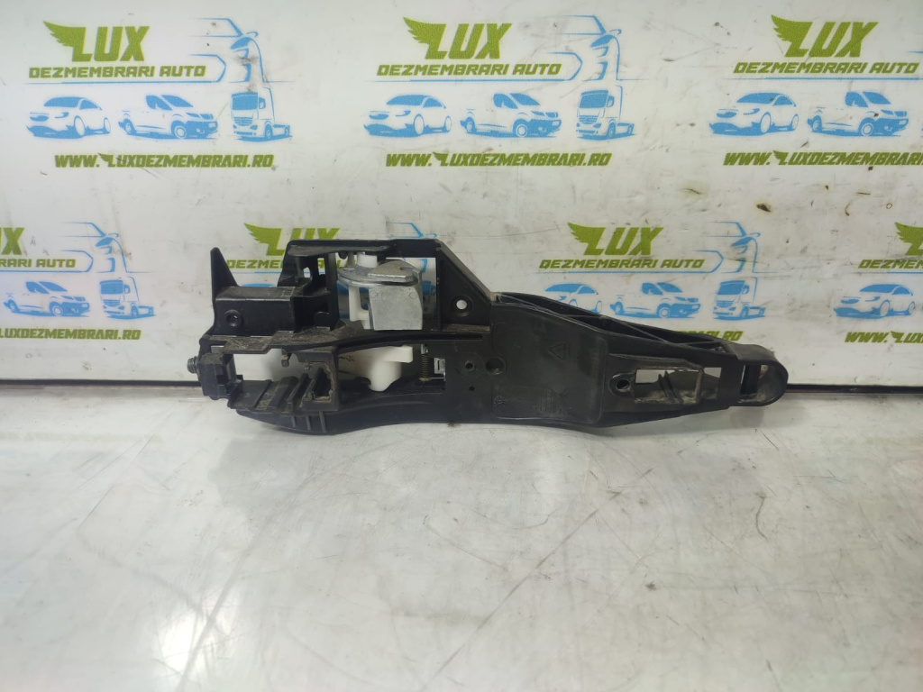Suport maner exterior dreapta spate 9672961080 Peugeot 208 [facelift] [2015 - 2019] 1.2 vti HM01 (HMZ)