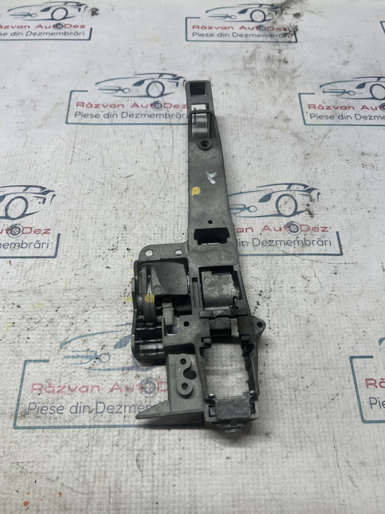 Suport maner exterior fata dreapta Citroen C4 2010, 9656638280