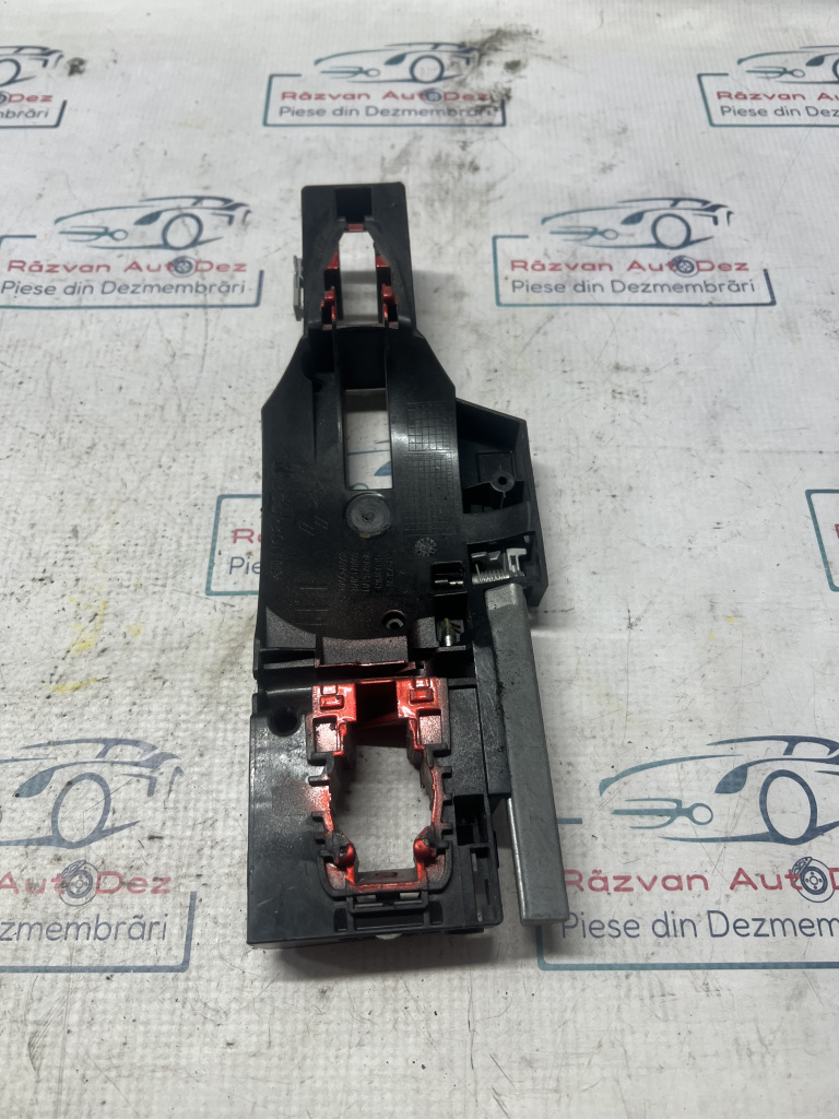 Suport maner exterior fata stanga Renault Kadjar 2016, 806074307R