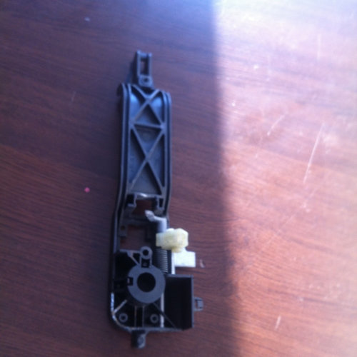 Suport maner exterior Ford Focus [facelift] [2001 - 2007] Sedan 1.8 TDCi MT (115 hp) (DFW) Ghia