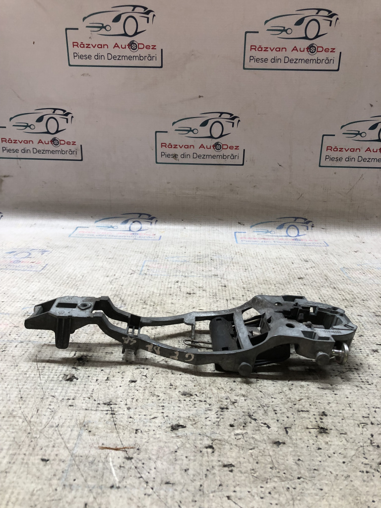 Suport maner exterior spate dreapta Volkswagen Golf 5 2005