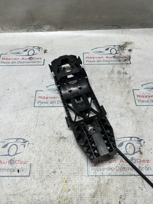 Suport maner exterior spate stanga Volkswagen Golf 6 2010, 5N0039885G