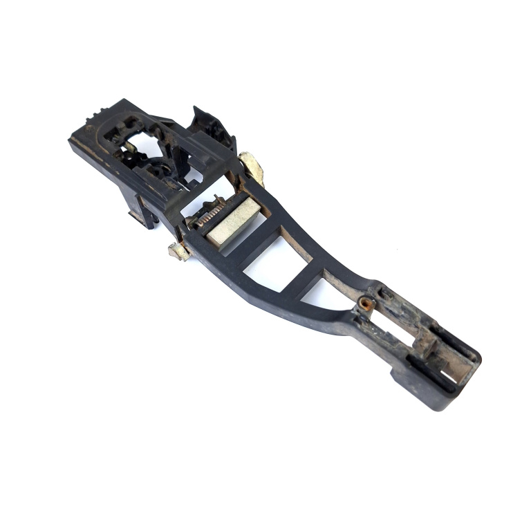 Suport Maner Exterior Stanga Fata Ford Focus Mk 2 2005-2010 1.8 Tdci Kkda Motorina 3M51R224A36Ae, 3M51-R224A36-Ae, 3M51 R224A36 Ae, R224A36, E521F