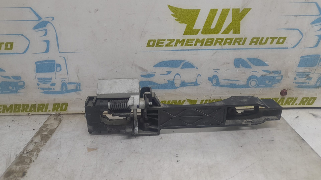 Suport maner exterior stanga spate 80611EB300 Nissan Qashqai J10 [2007 - 2010]