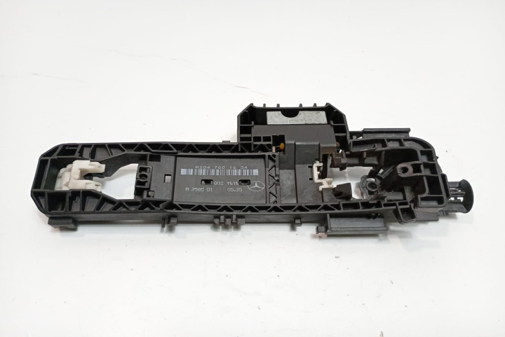 Suport Maner exterior usa dreapta A2047601634 Mercedes-Benz C-Class W204/S204 [2007 - 2012]