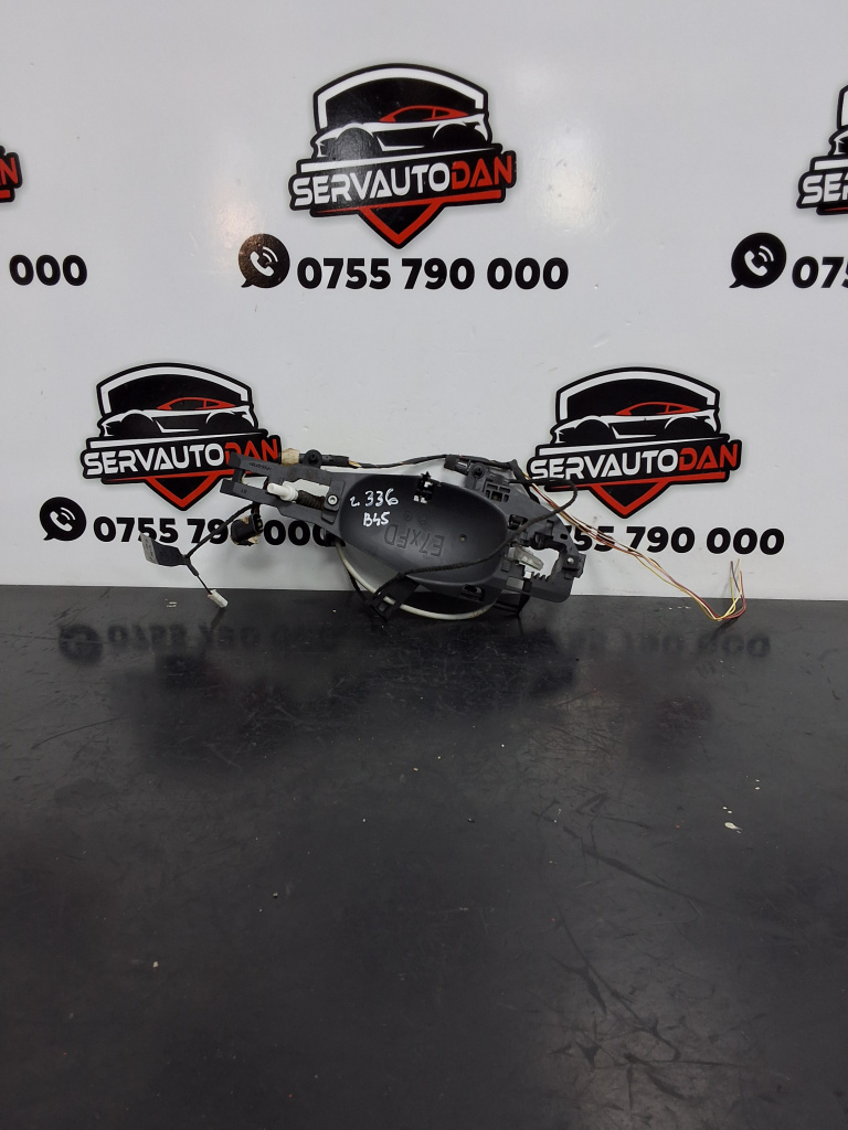 Suport maner interior dreapta fata BMW X3 (2010-2017) [F25] 2.0 Motorina 2012, VOLAN STANGA