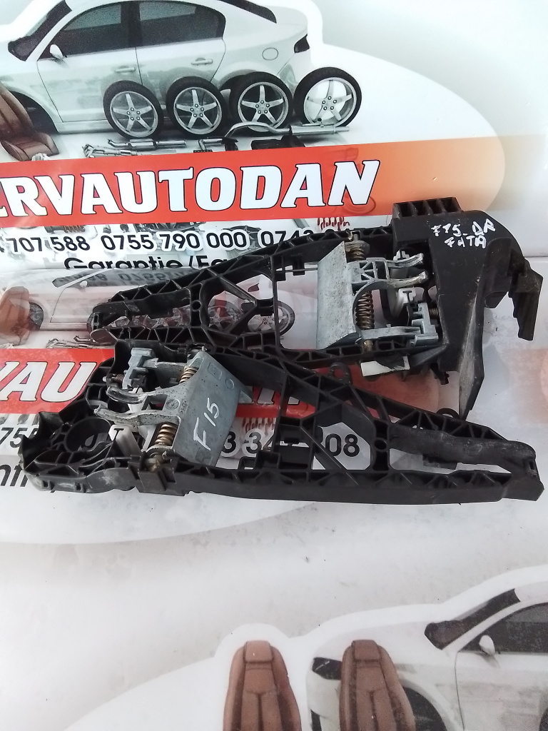 Suport maner interior dreapta fata BMW X5 (2012-2019) [F15] 3.0 Motorina 2015, 7401210 / 7304804