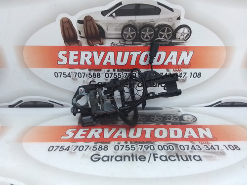 Suport maner interior dreapta fata Volkswagen Passat CC (2008-2012) 2.0 Motorina 2012, 3C0837886H