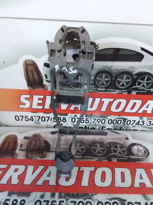 Suport maner interior stanga fata Volkswagen Passat B5 (1996-2005) 1.9 Motorina 2003, 3B0837885