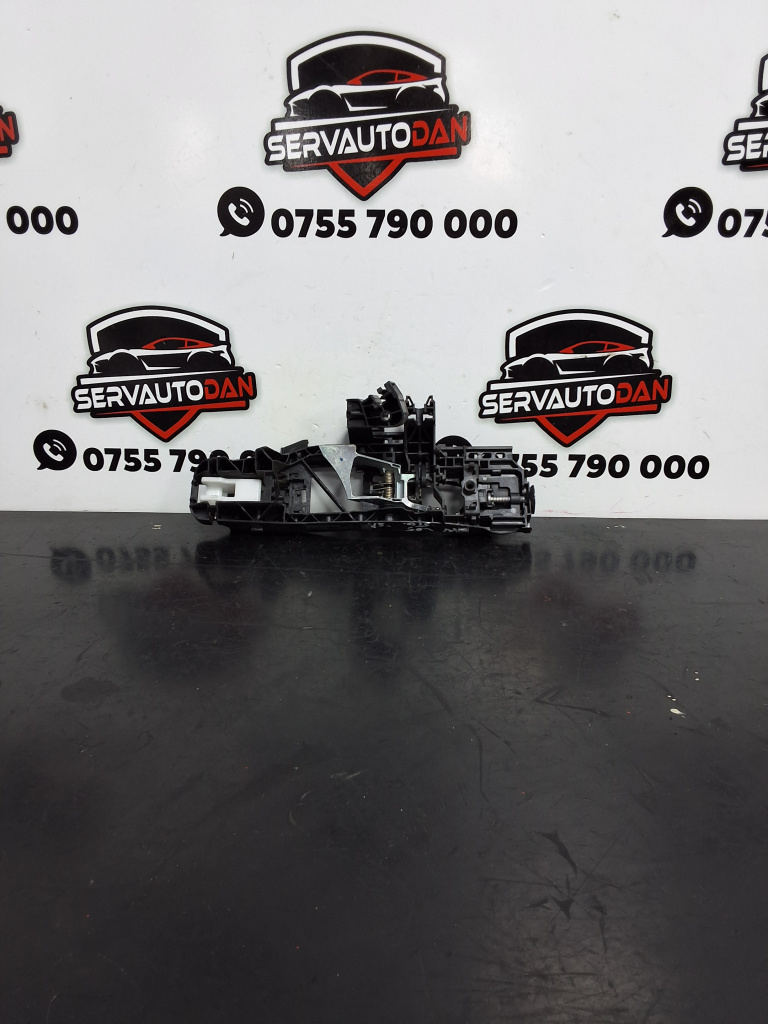 Suport maner interior stanga spate Mercedes-Benz C-Class (2014->) [W205] 1.6 Motorina 2014, A0997601700