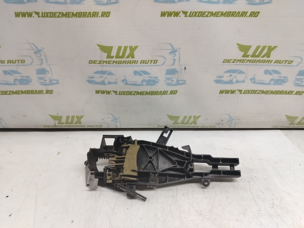 Suport maner stanga fata BMW Seria 3 E90 [2004 - 2010] 2.0 d M47 204d4