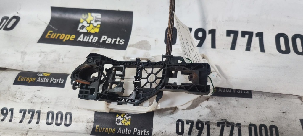 Suport maner stanga spate Vw Passat B6 2.0 TDI an 2010