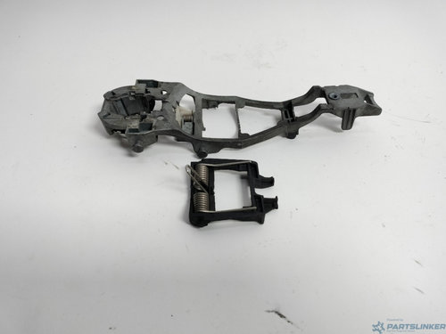 Suport maner usa exterior Volkswagen Jetta (1K2) Berlina 2006 2.0 TDI OEM 1K0837886A