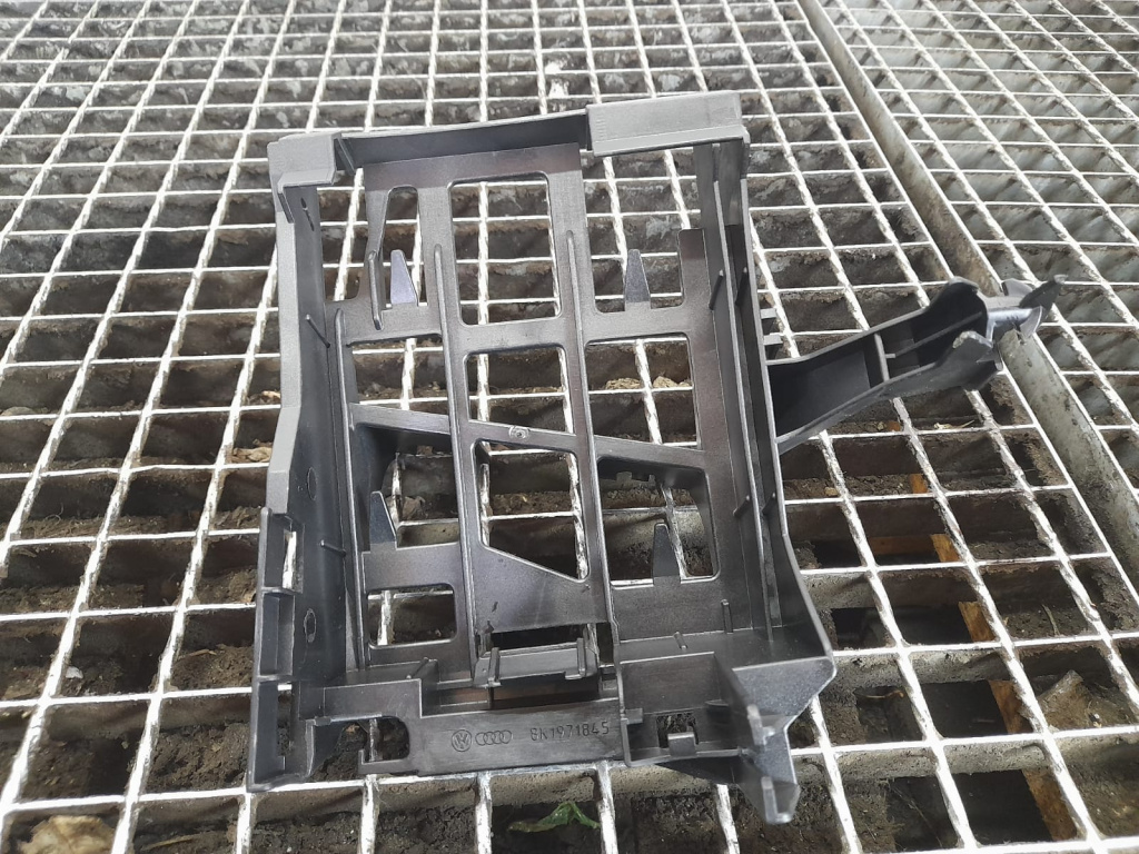Suport modul 8K1971845 Audi A8 D4/4H [2010 - 2014] 4.2 tdi CDSB