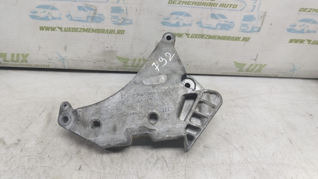 Suport motor 03L199207 1.6 tdi CAYC Skoda Superb 2 [2008 - 2013]