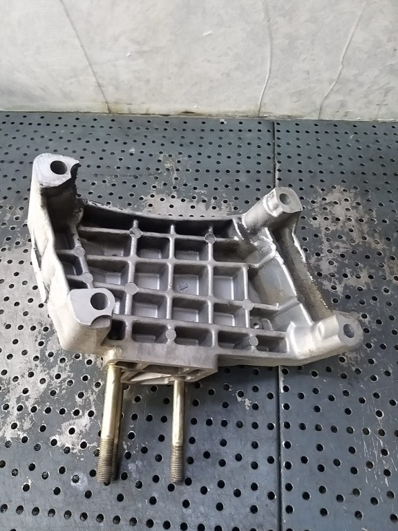 Suport motor 1.3 mjt lancia ypsilon 55189875